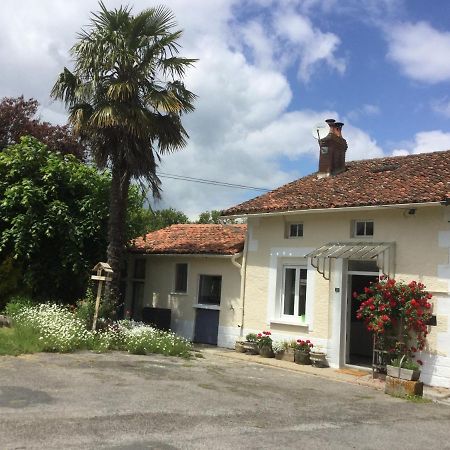 The Little House Villa Mezieres-sur-Issoire Exteriör bild